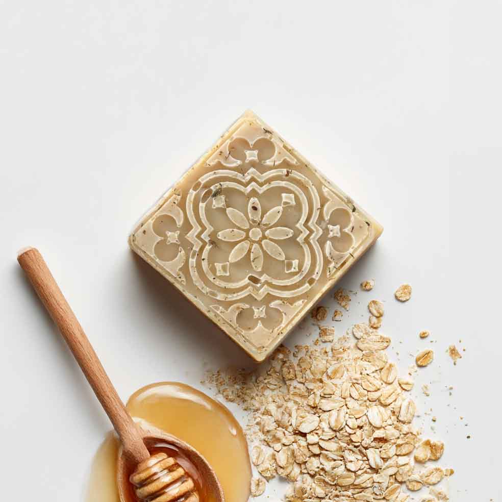 Handmade Soap: Oat & Honey